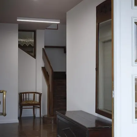 Ninetta Dolomiti Apartament *