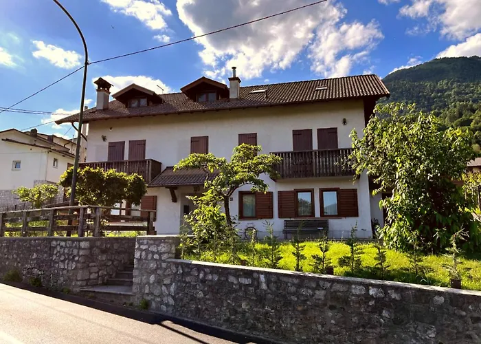 Ninetta Dolomiti Lägenhet Belluno